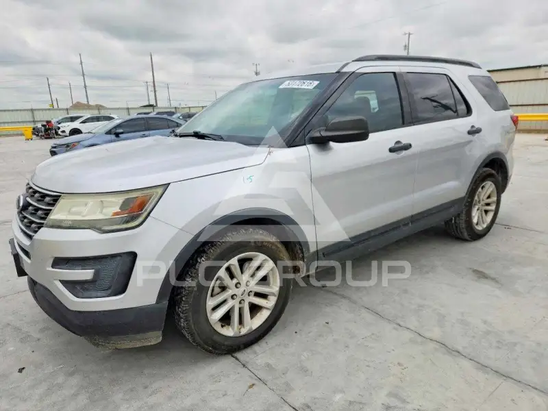 2017 Ford EXPLORER фото