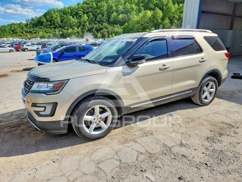 2017 Ford EXPLORER фото