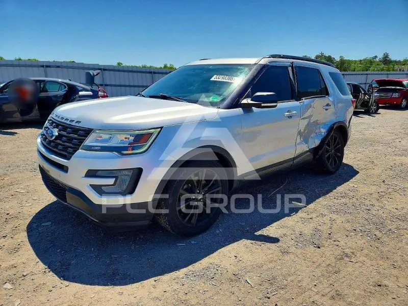 2017 Ford EXPLORER фото