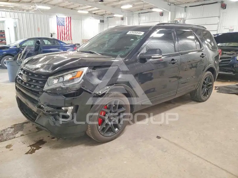 2017 Ford EXPLORER photo