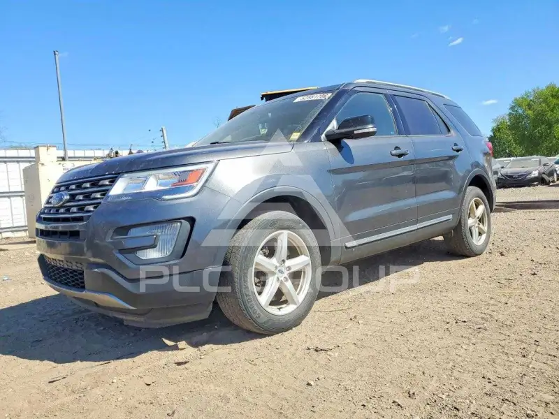 2017 Ford EXPLORER фото