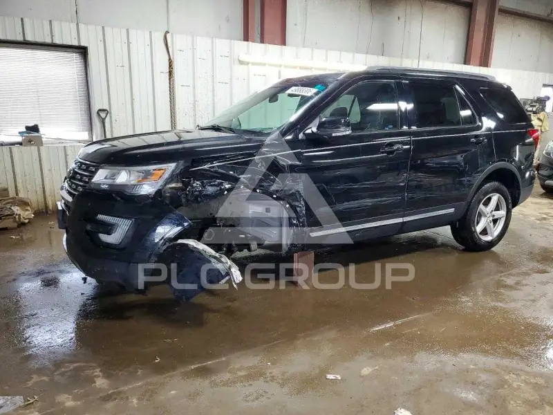 2017 Ford EXPLORER фото