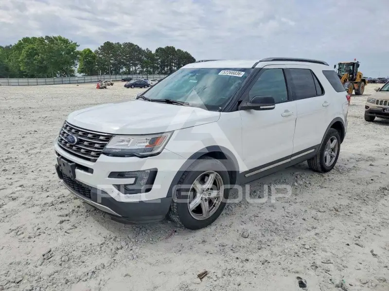 2017 Ford EXPLORER фото