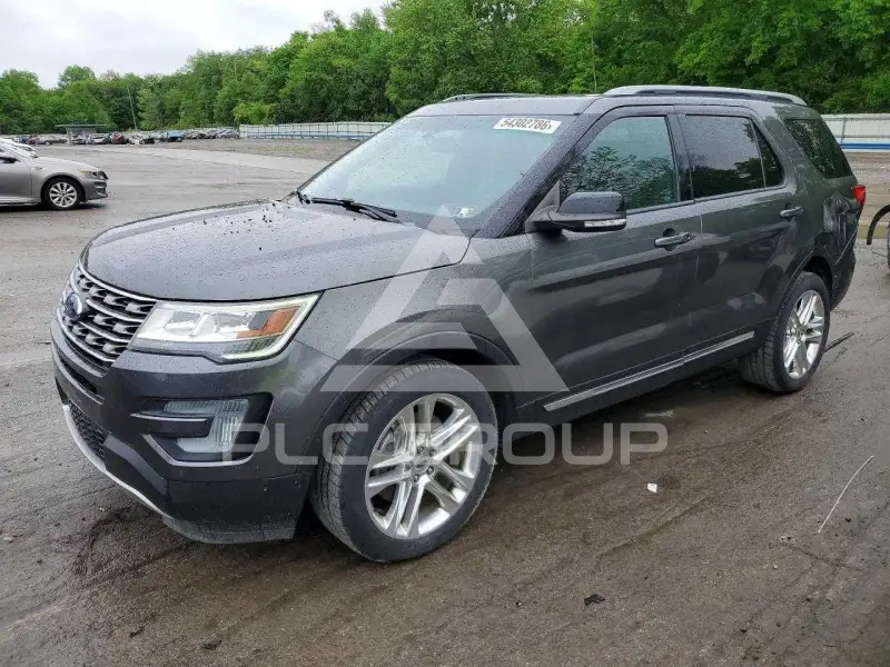 2017 Ford EXPLORER photo