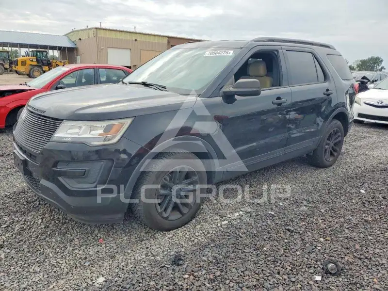 2017 Ford EXPLORER фото