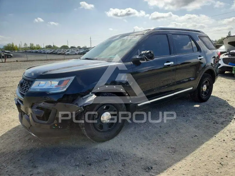 2017 Ford EXPLORER photo