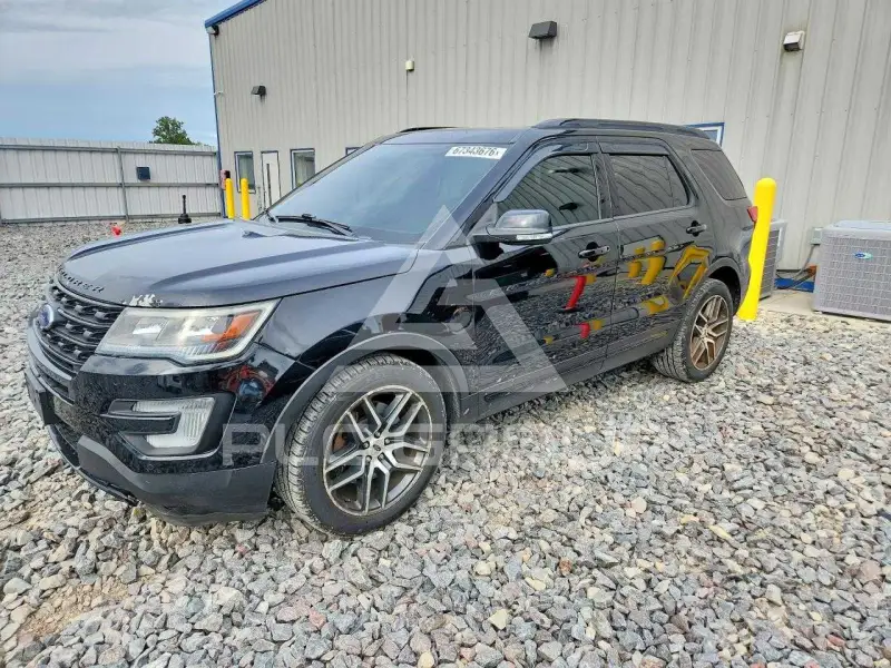 2017 Ford EXPLORER photo