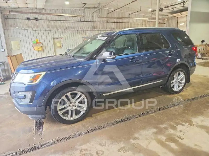 2017 Ford EXPLORER photo