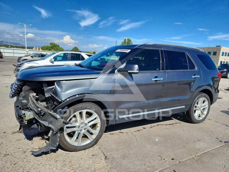 2017 Ford EXPLORER фото