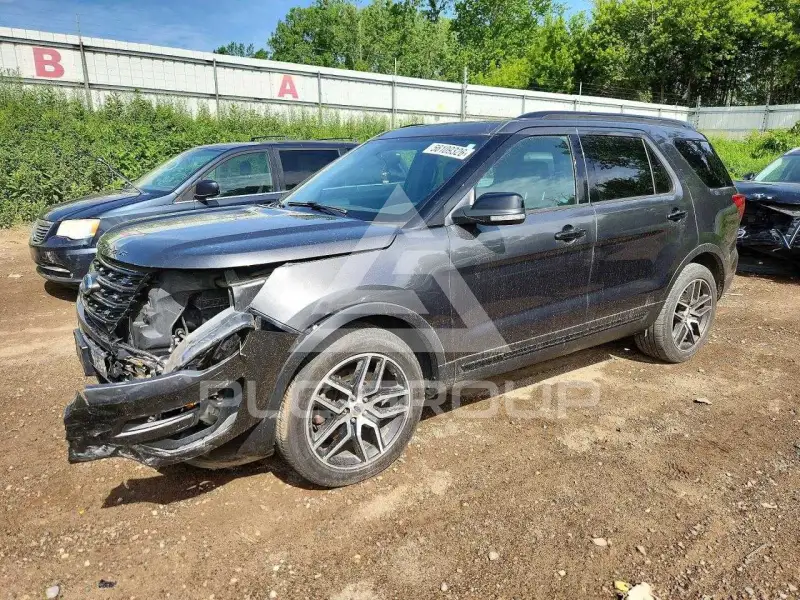 2017 Ford EXPLORER photo