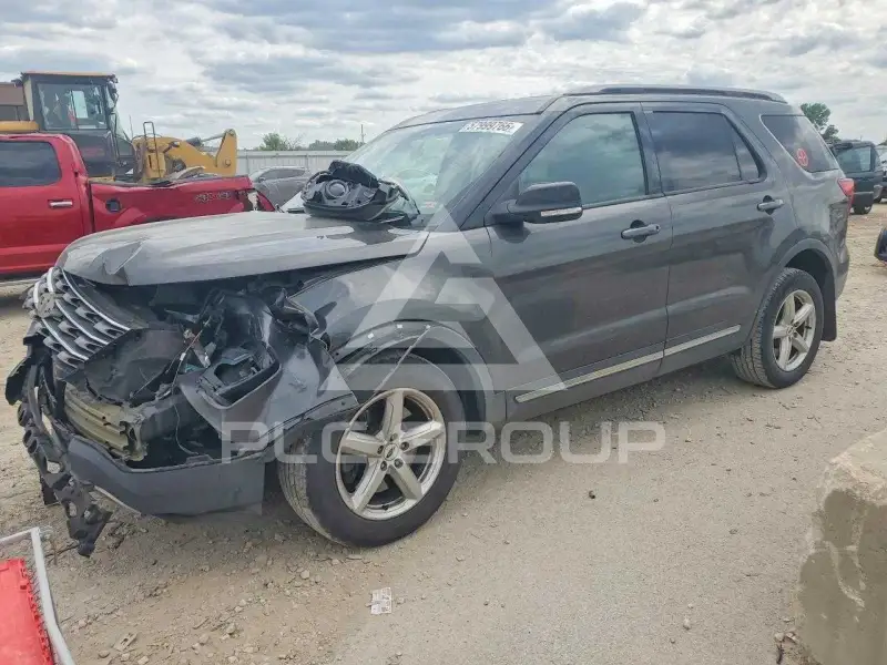 2017 Ford EXPLORER фото