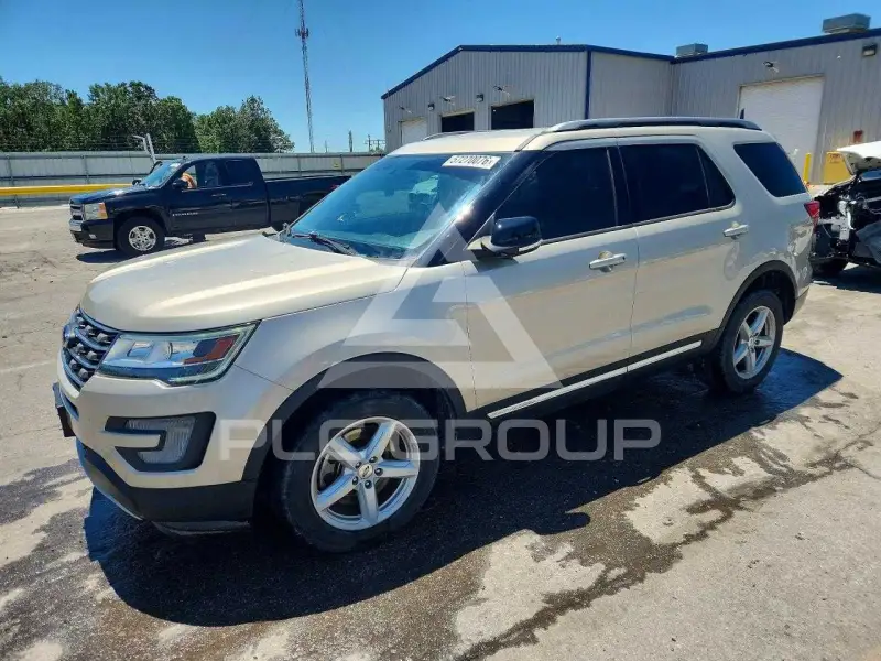 2017 Ford EXPLORER фото
