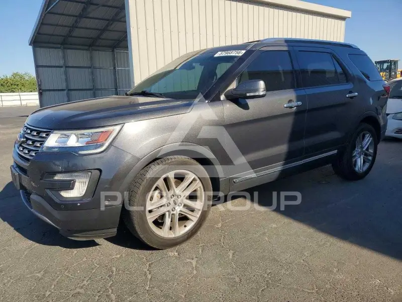 2017 Ford EXPLORER photo
