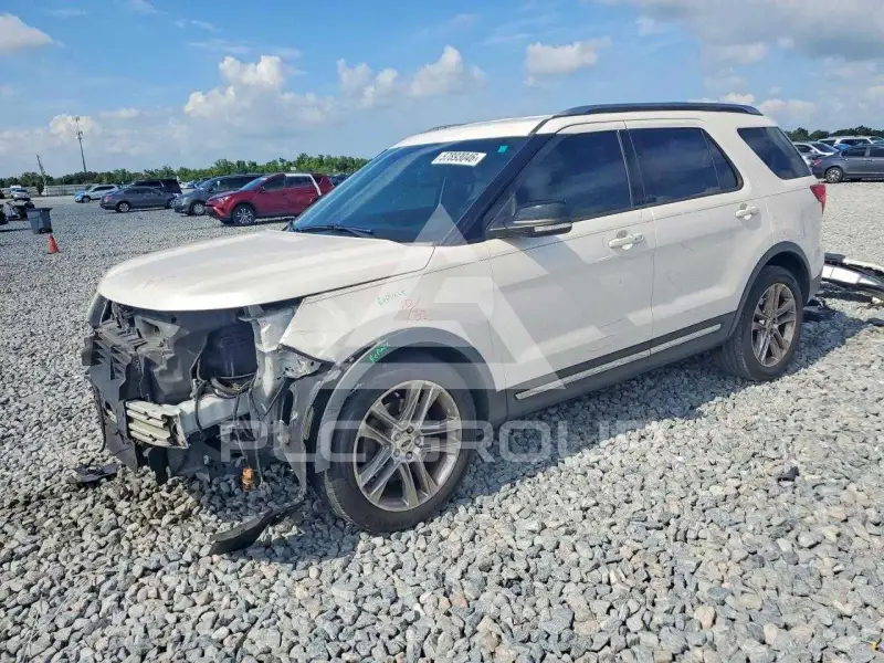 2017 Ford EXPLORER фото