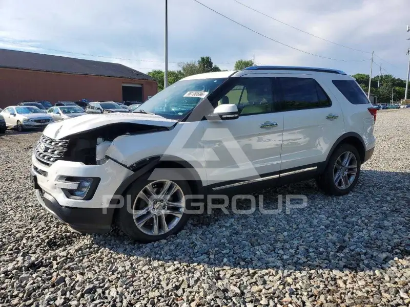 2017 Ford EXPLORER photo
