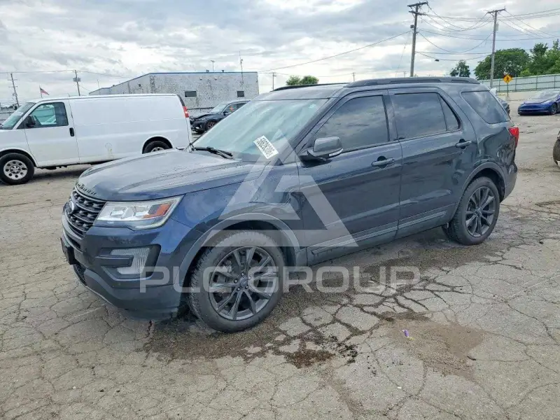 2017 Ford EXPLORER фото