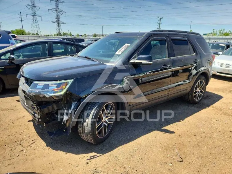 2017 Ford EXPLORER photo