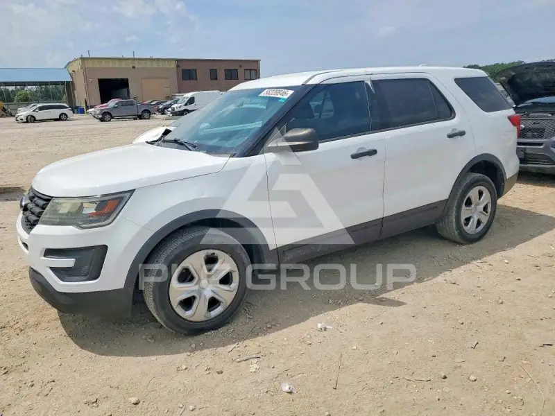 2017 Ford EXPLORER photo
