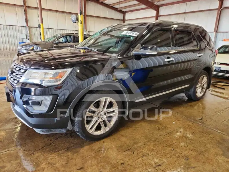 2017 Ford EXPLORER photo