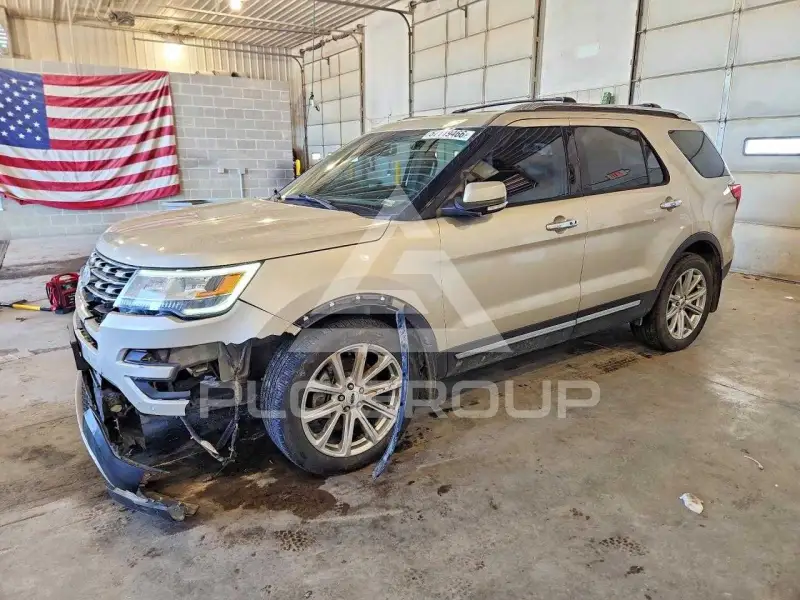 2017 Ford EXPLORER фото