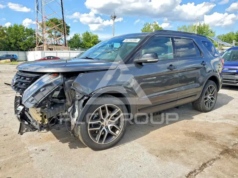 2017 Ford EXPLORER фото