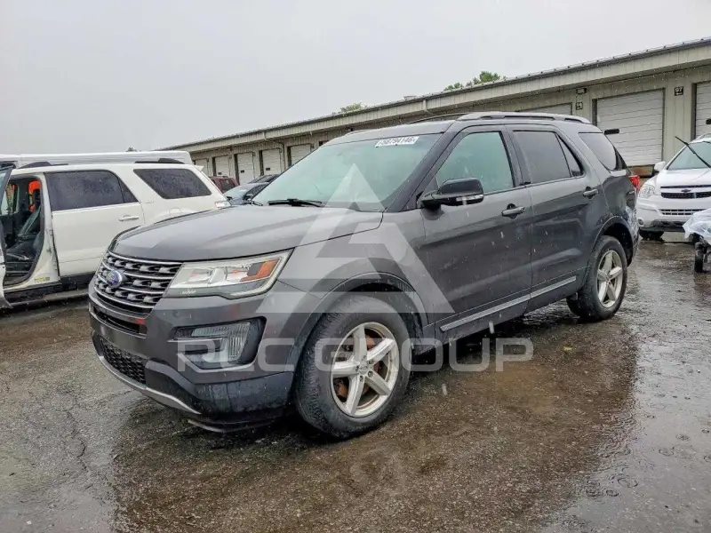2017 Ford EXPLORER фото