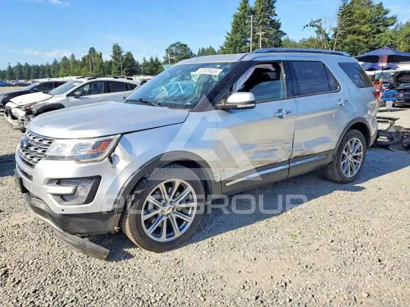 2017 Ford EXPLORER фото