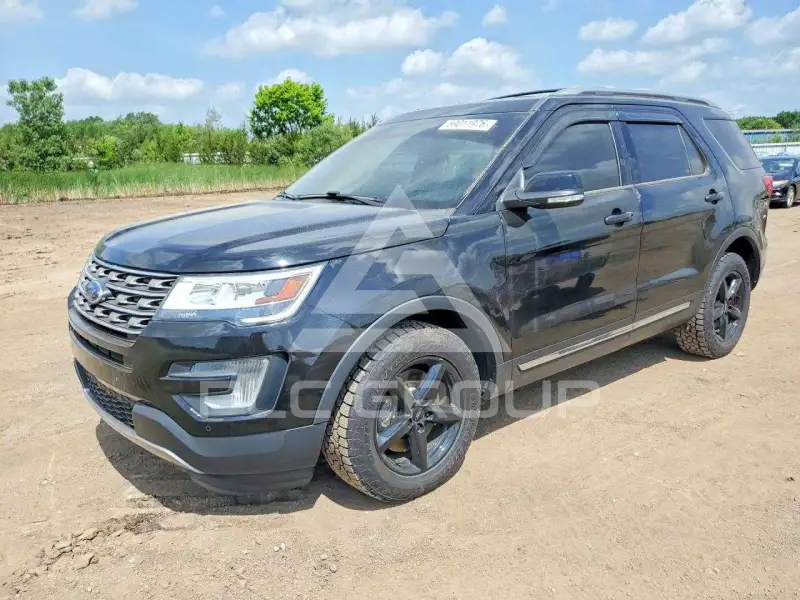 2017 Ford EXPLORER photo