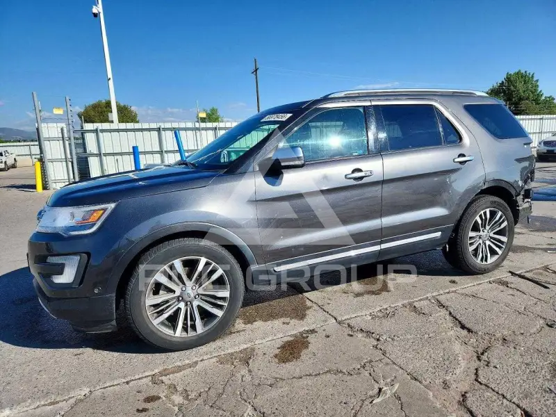 2017 Ford EXPLORER фото
