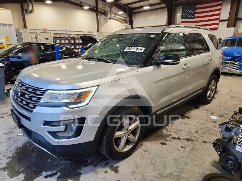 2017 Ford EXPLORER фото