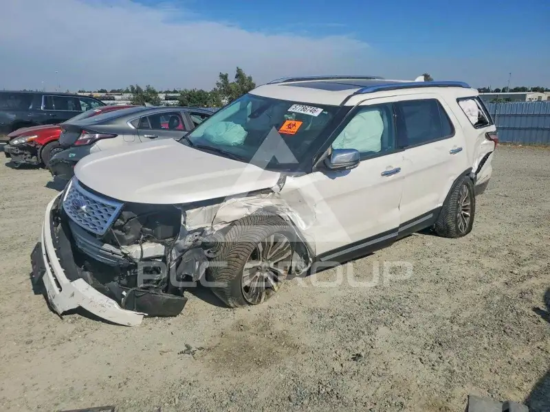 2017 Ford EXPLORER photo