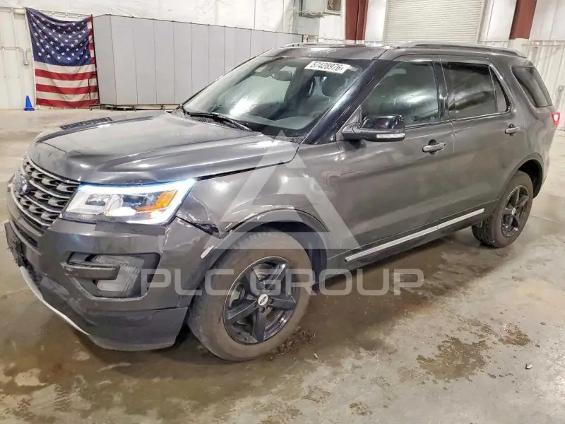 2017 Ford EXPLORER photo