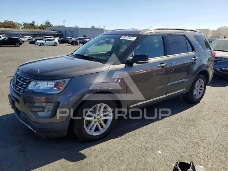 2017 Ford EXPLORER фото