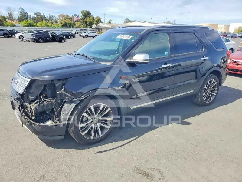 2017 Ford EXPLORER фото
