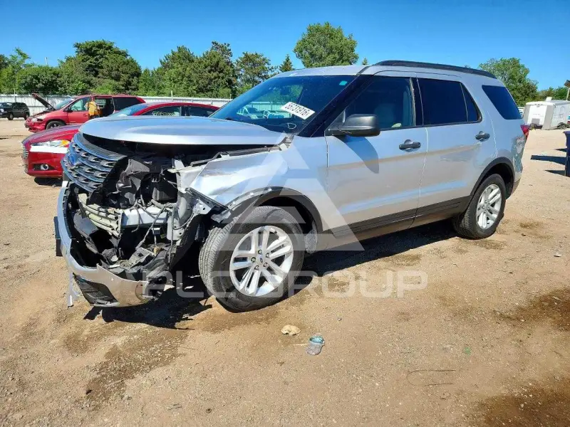 2017 Ford EXPLORER photo