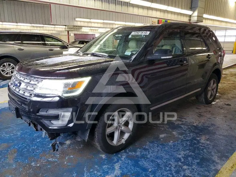 2017 Ford EXPLORER фото