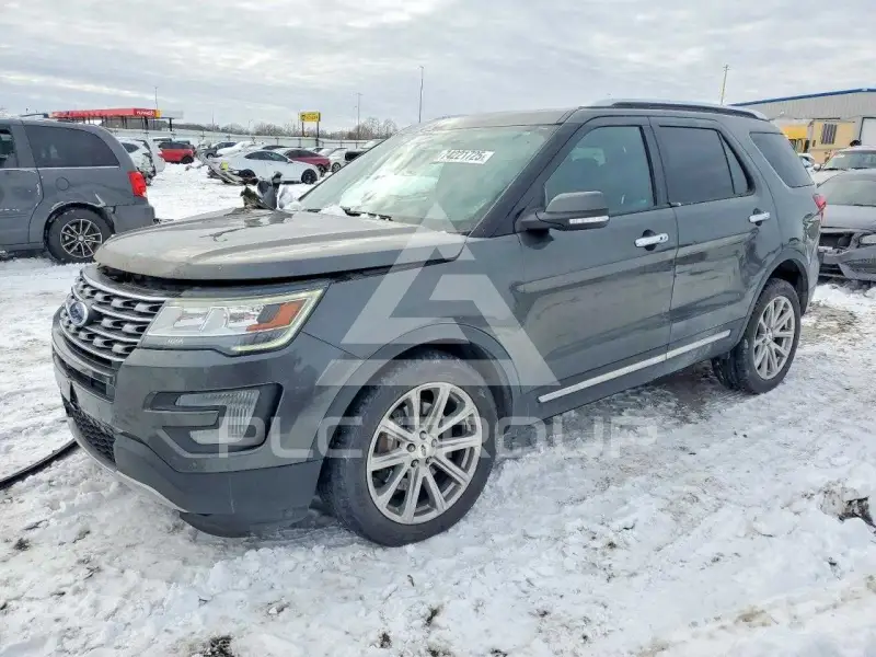 2017 Ford EXPLORER photo