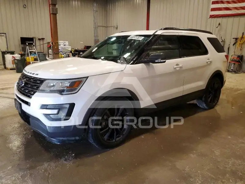 2017 Ford EXPLORER фото