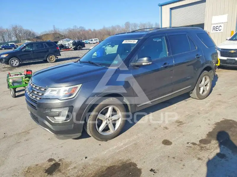 2017 Ford EXPLORER фото