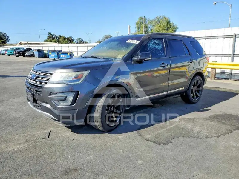 2017 Ford EXPLORER фото