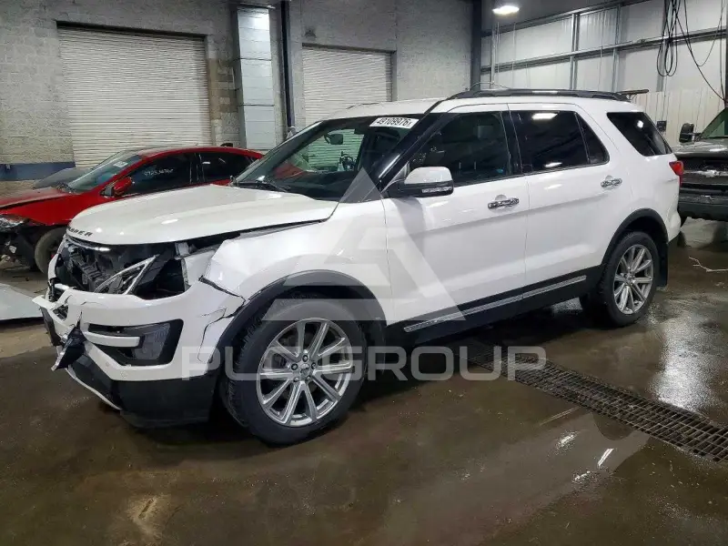 2017 Ford EXPLORER фото