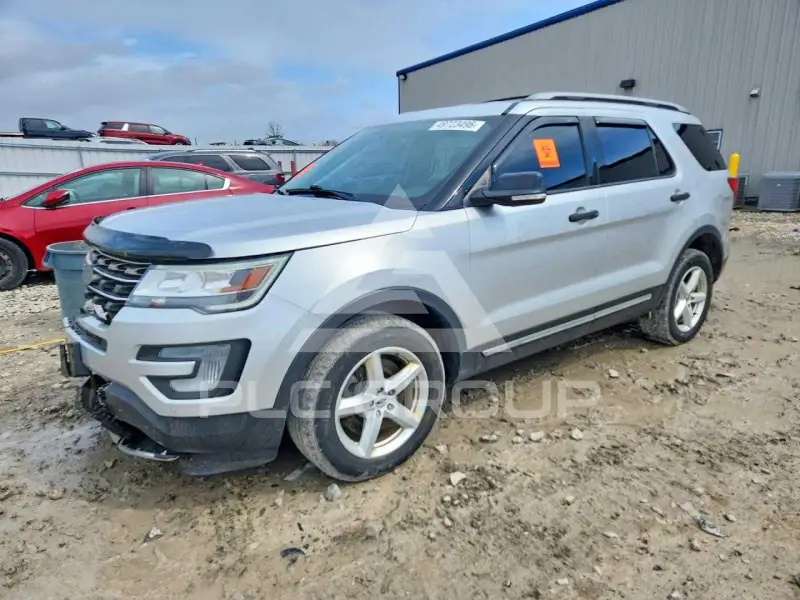 2017 Ford EXPLORER photo