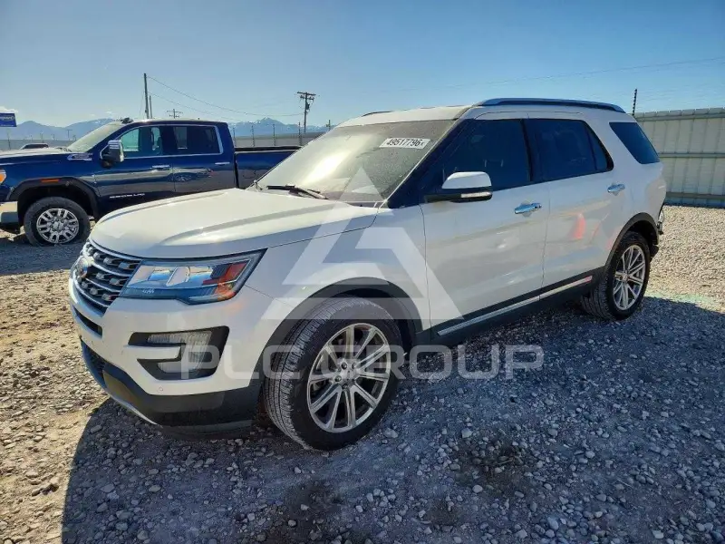 2017 Ford EXPLORER photo