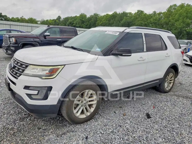 2017 Ford EXPLORER photo