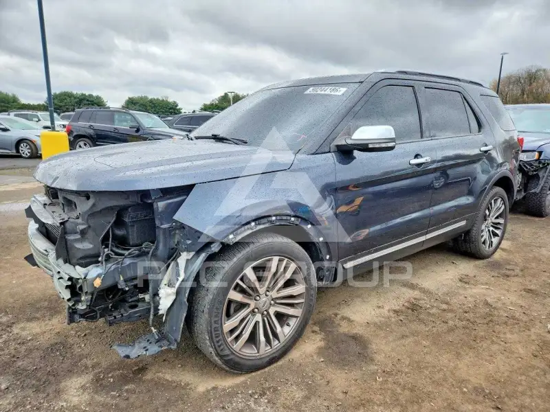 2017 Ford EXPLORER photo