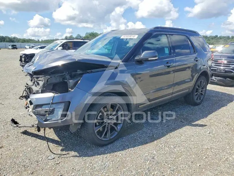 2017 Ford EXPLORER фото