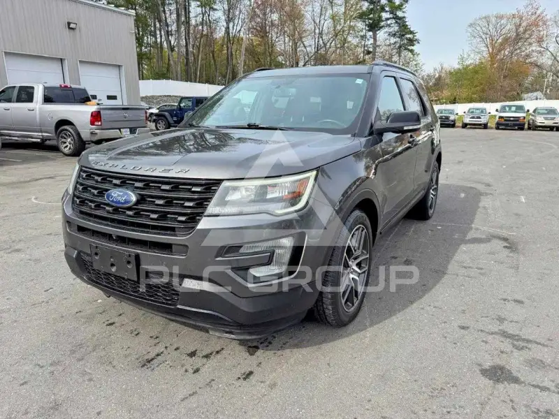 2017 Ford EXPLORER photo