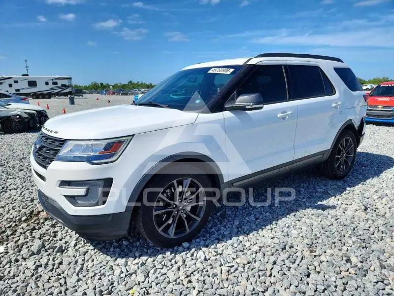 2017 Ford EXPLORER фото