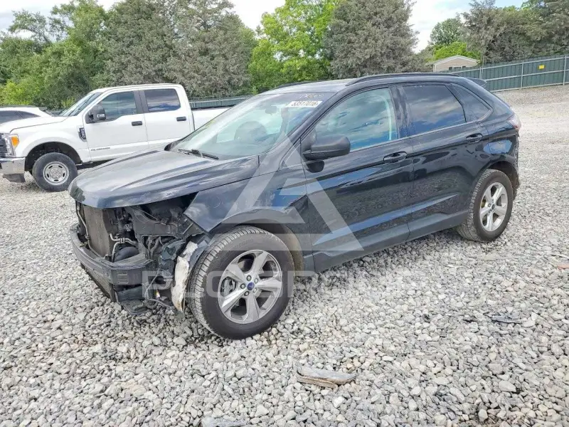 2017 Ford EDGE photo