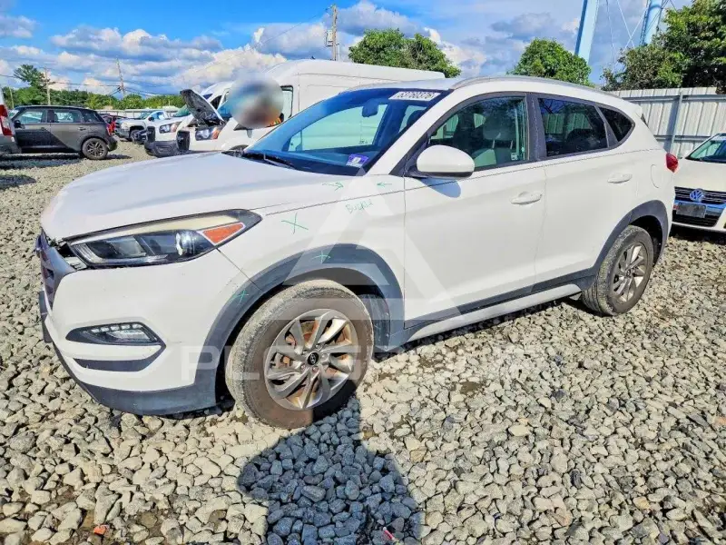 2017 Hyundai Tucson photo